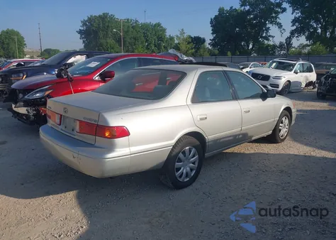 2001 Toyota Camry Le из США, поврежденный, VIN 4T1BG22KX1U040302